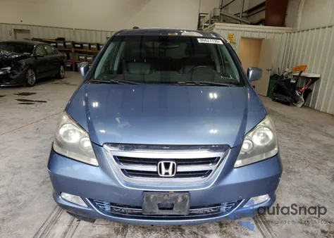 2005 Honda Odyssey Touring z USA, uszkodzony, nr VIN 5FNRL38895B088064